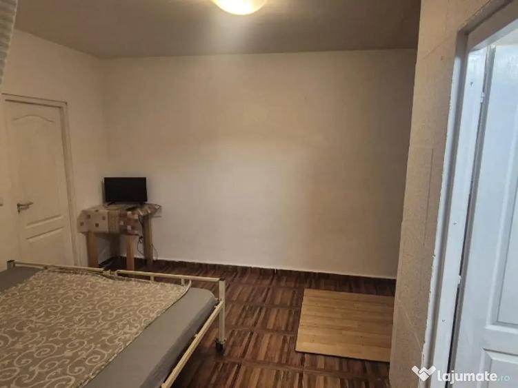Apartament 2 camere de inchiriat zona rosu-chiajna - 1