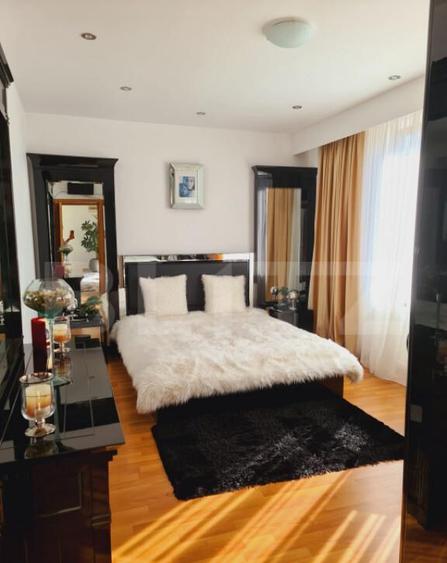 Vila 350 mp utili, teren 700 mp, strada Craitelor - 12