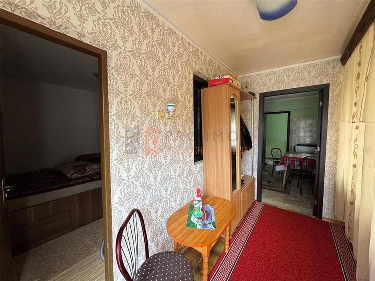 Casa tip parter si teren zona 23 August - 9