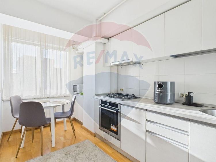 Apartament cu 2 camere de vânzare în zona Mihai Bravu - 2