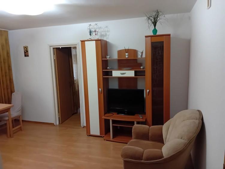 Vand apartament 2 camere nord Dr Stefan Odobleja oportunitate unica - 2