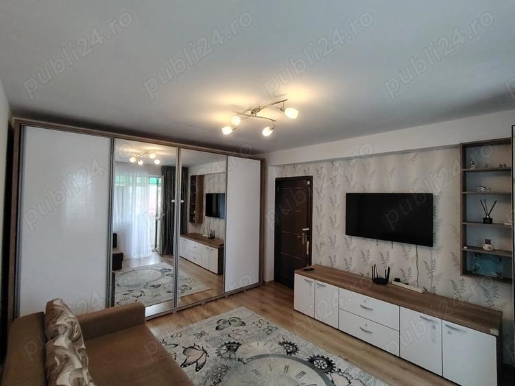 Inchiriez apartament 2 camere decomandat - Rosu(Chiajna) - 1