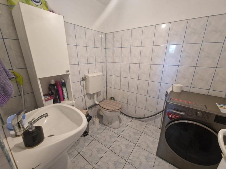 Casa P+1, Suprafata utila totala 228mp , 426mp teren, cartier Lapus Arges - 14