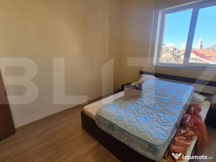 Spatii comerciale de inchiriat, 773 mp, zona Lucian Blaga - 7