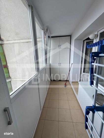 Apartament de 3 camere, 68mp, zona strazii Decebal - 2