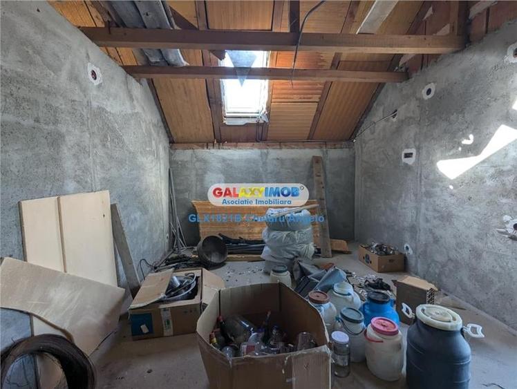 Adunatii Copaceni vila P+1 ,5 camere,suprafata 165 mp, teren 1300 mp - 18