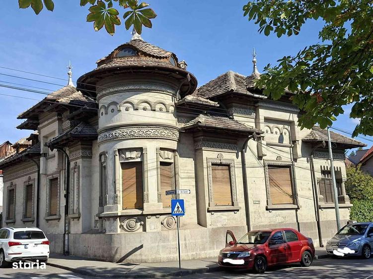 Vanzare imobil monument istoric - 2