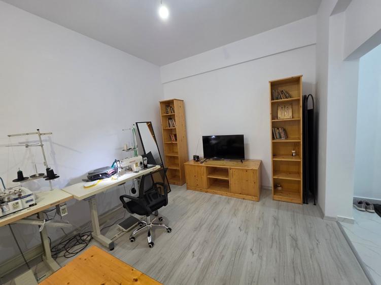 Dobroesti, chiar pe strada Persicului, parter, bloc 2023, centrala, parcare - 2