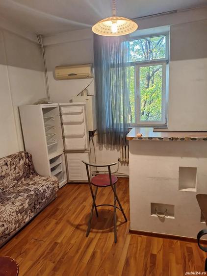 Vand apartament cu 3 camere decomandate - 2