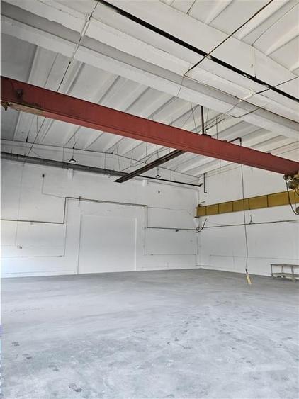 Spatiu Industrial - 750 mp - Productie - Depozitare - Distributie - 3