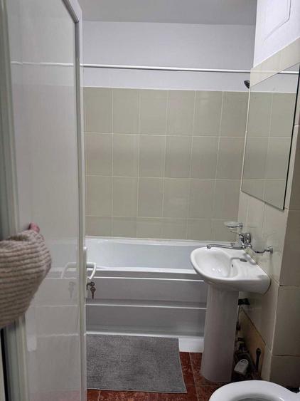 Proprietar ofer spre inchiriere apartament cu o camera - zona gara/pasaj ocrav bancila - 4