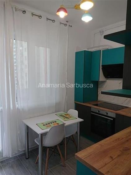 Garsoniera, Grozavesti