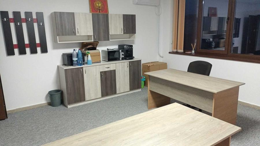 Spațiu comercial, de 23 mp, în Central