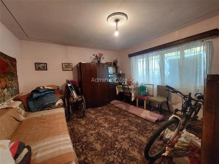 Apartament decomandat, parter, Podgoria