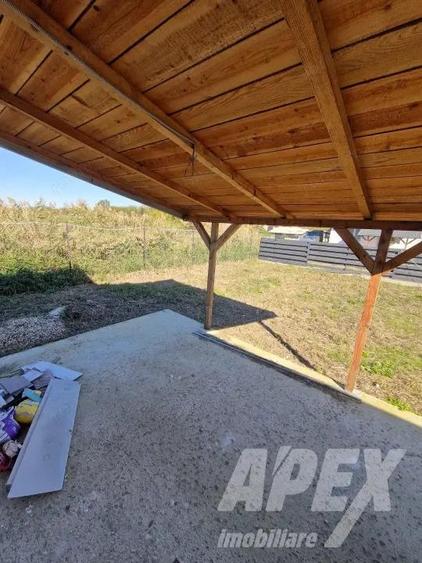 Vanzare casa parter cu 4 camere Vedere la lac| Crevedia -Strada Caisului - 8