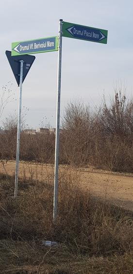La intersectia Drumul Piscul Mare cu Drumul Vf.Berivoiul Mare - 3