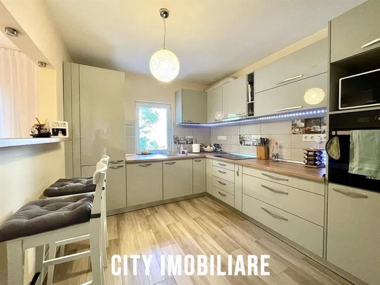 Apartament 3 camere, S- 65 mp , mobilat, utilat, Semicentral. - 4