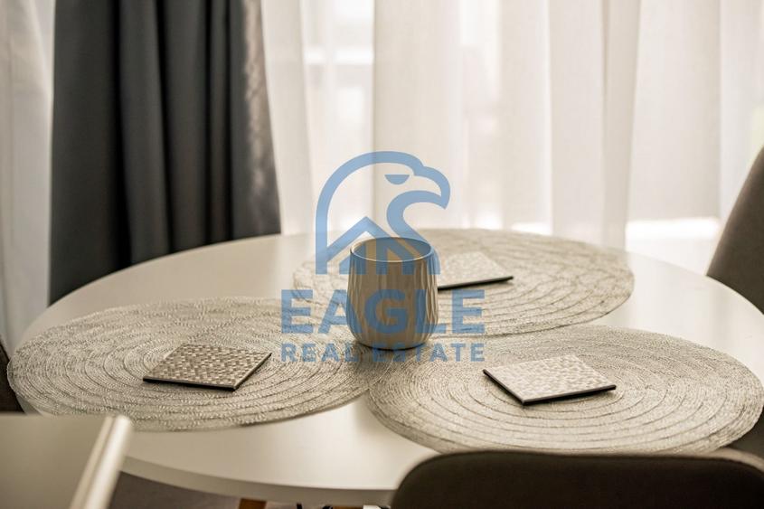 Mamaia Central - 2 Camere modern, balcon si vedere la Lac - 3