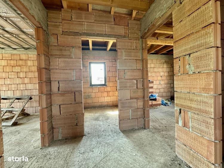 Casa Individuala Semifinisata De Vanzare In Dezmir - 4 Camere - 500 - 4