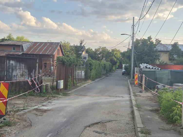 Teren Prelungirea Ghencea Raul doamnei - 6