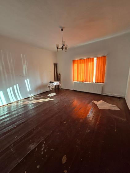 Sag - Casa P si teren 1937 mp- Vatra veche - 9