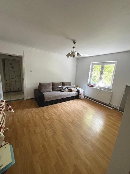 Apartament 2 camere - renovat - 1