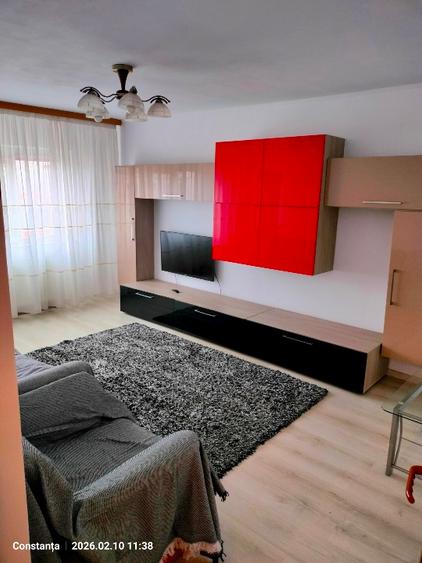 Închiriez apartament 2 camere decomandate in zona Far  - 1