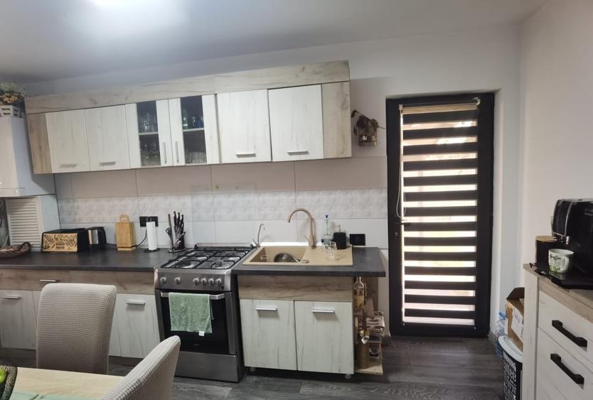 DE VANZARE | CASA 4 CAMERE | VALU LUI TRAIAN - 6