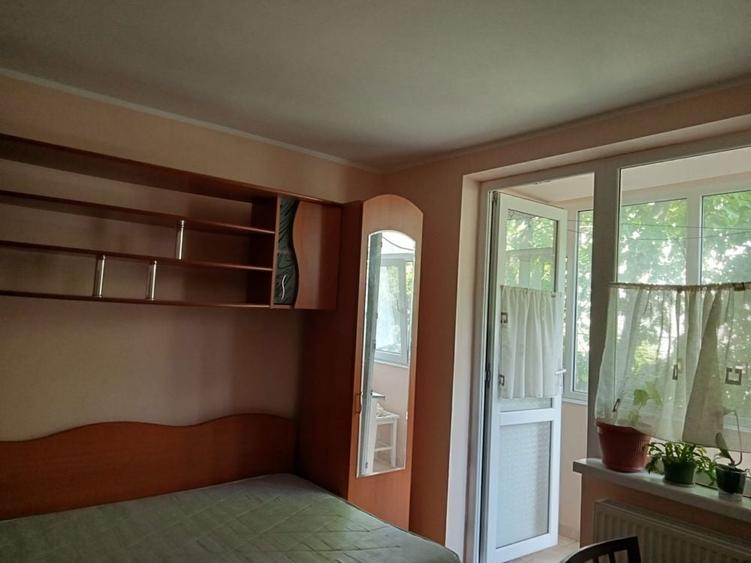 Vand apartament 2 camere semidecomandat Galati - 6