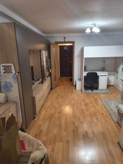 Inchiriere Garsoniera Titan - 3