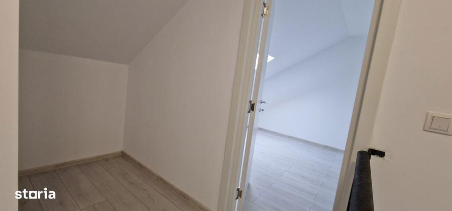 DIRECT PROPRIETAR ! AP 4 camere ,la mansarda, zona Bdul Mihai Viteazu - 6