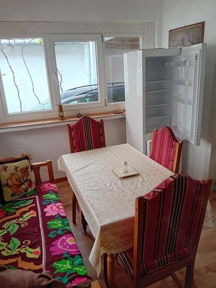 Vind casa in Taut ,cu livada si toate facilitatile. - 3