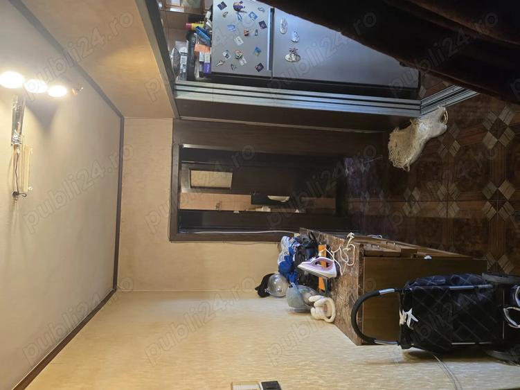 Particular , vand apartament 2 camere decomandate DRISTOR - 7