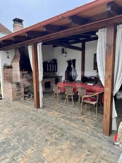 Casa cu 4 camere, 171 mp, confort, spa?iu ?i relaxare, zona Aquapark Nymphea - 2