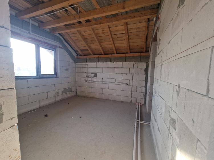 Casa P+M cu placa turnata, 5camere constructie deosebita -165.000euro - 18