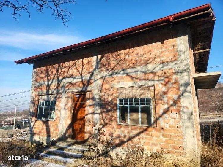 Tomesti str Principala Vila D+P+M SD=159mp la rosu Teren 638mp - 4