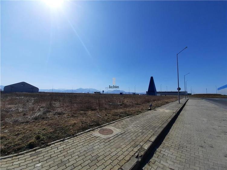 0,75 ha - Teren pentru dezvoltare imobiliara - constructii industriale - 1