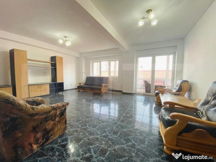 Apartament 5 camere, 130 mp, garaj, zona strazii Alverna - 2