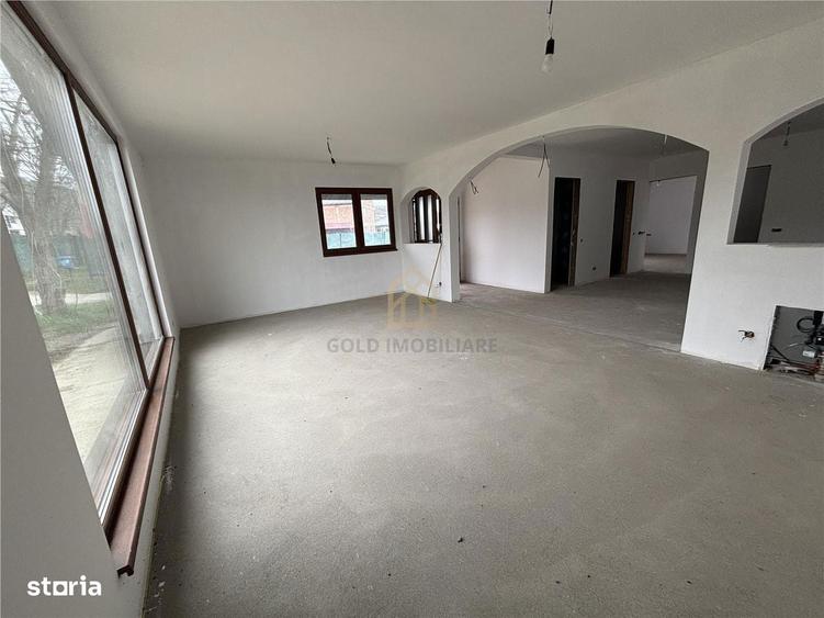 Casa pe un nivel de vanzare - 10