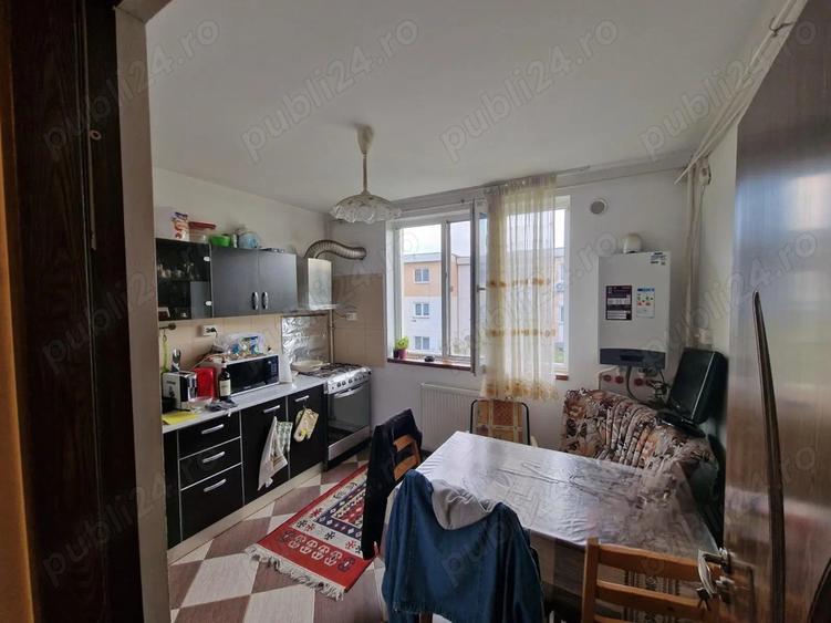 Apartament 2 camere scara interioara brazda lui novac - 4