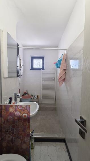 Apartament 2 camere zona vest, etaj intermediar - 8