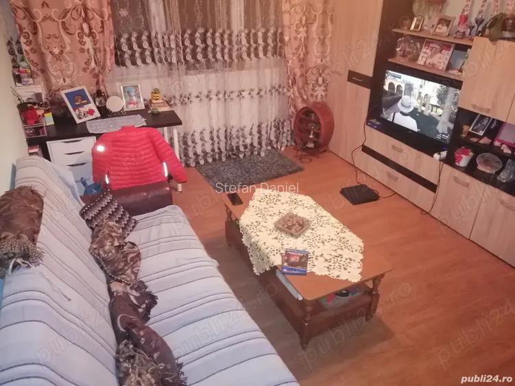 Proprietar vand ap 3 camere Dacia 59mp