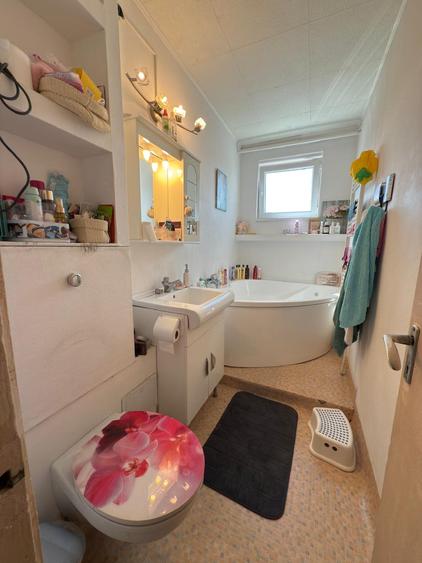 Apartament 4 camere, Ozana, langa scoala nr.116, doua bai, boxa in acte. - 5