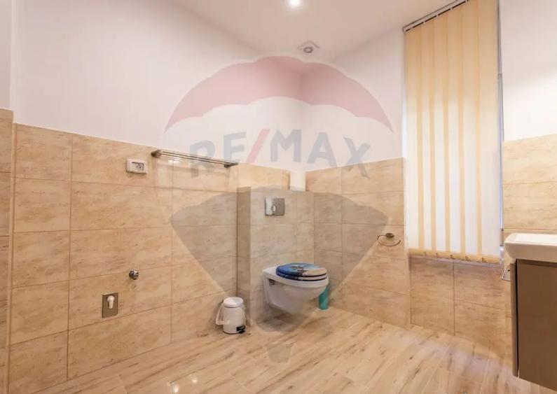 Spa?iu de birou de inchiriat in zona centrala - 9