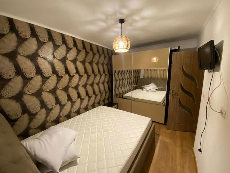 Inchiriez apartament 2 camere - 3