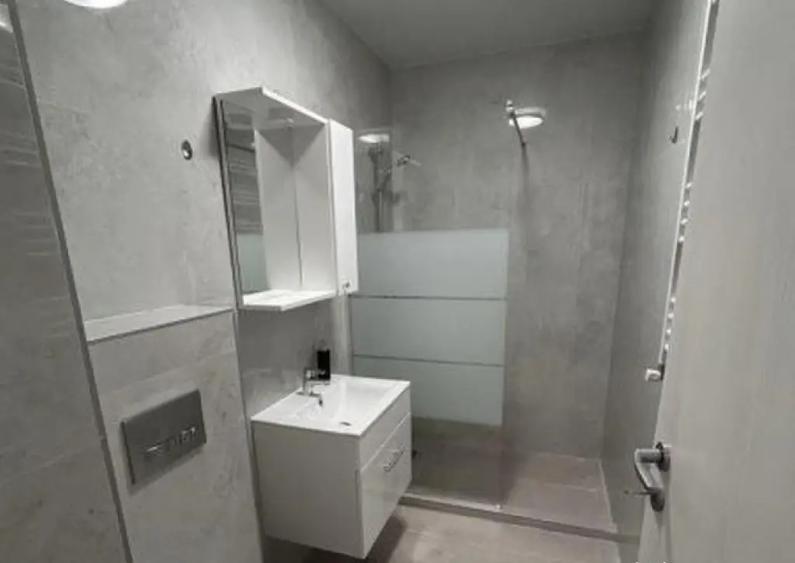 Berceni metrou biruintei 81 etaj 4 - 6