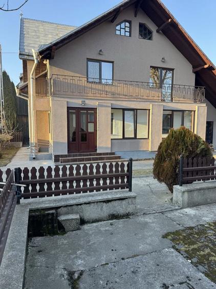 Doua case cu teren 10 ari, Vicovu de Jos - 1
