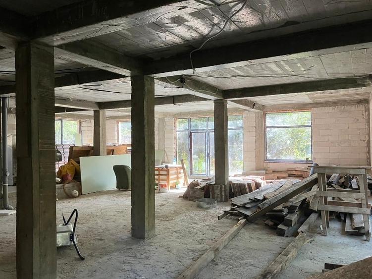 Casa 480  mp  costructie la gri; Transfagarasan, Cartisoara, 900 mp teren, parau - 15