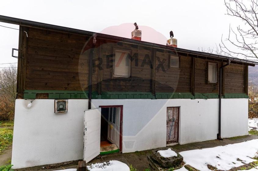 Casă de vanzare,Sacaramb jud. Hunedoara - 19