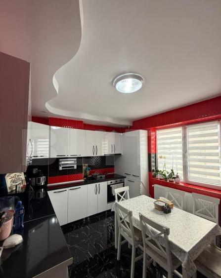 Apartament de lux, 3 camere decomandat - 2